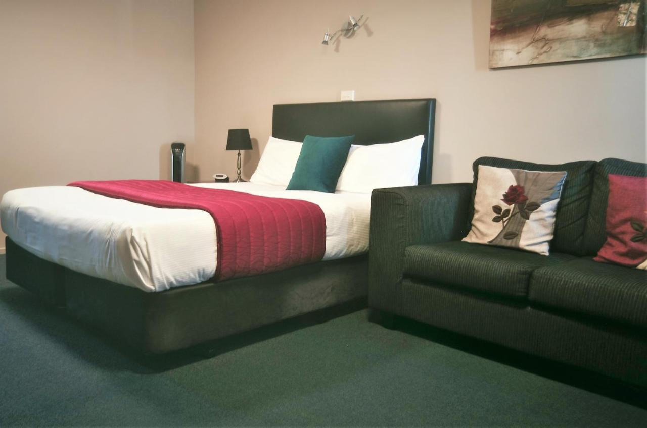 Phoenix Motels Temuka Екстериор снимка