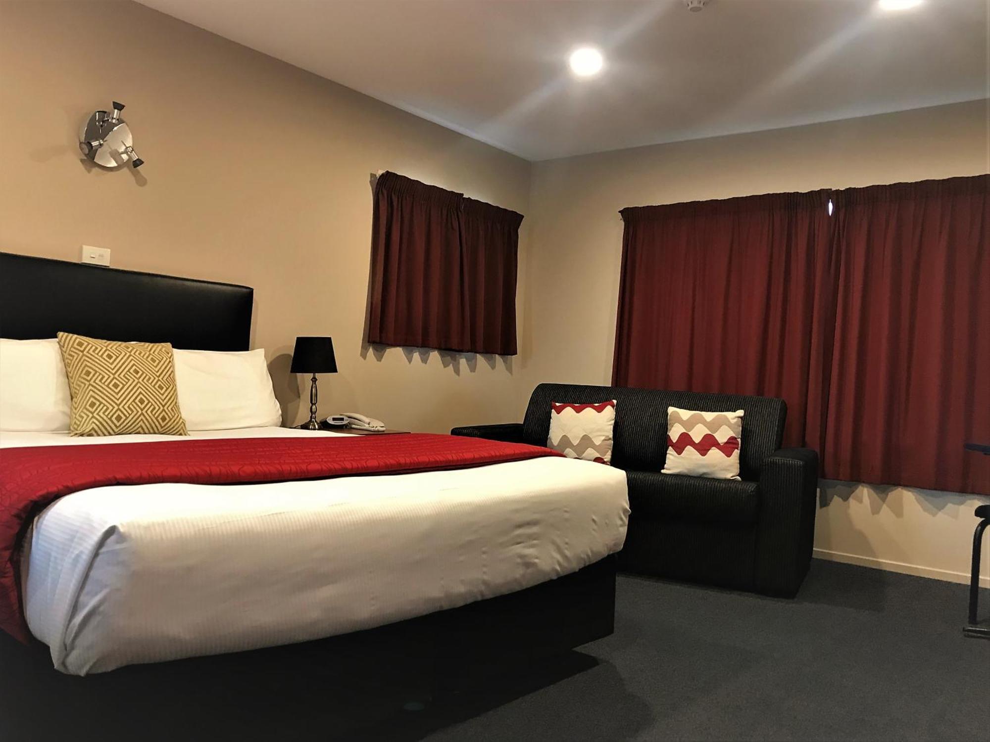 Phoenix Motels Temuka Екстериор снимка