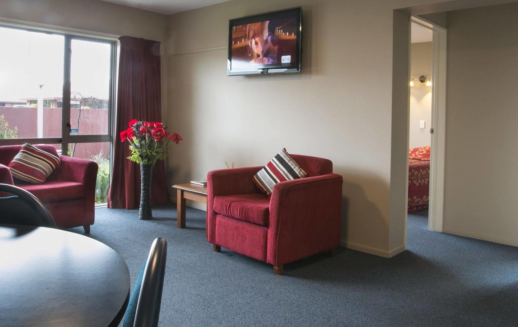Phoenix Motels Temuka Екстериор снимка