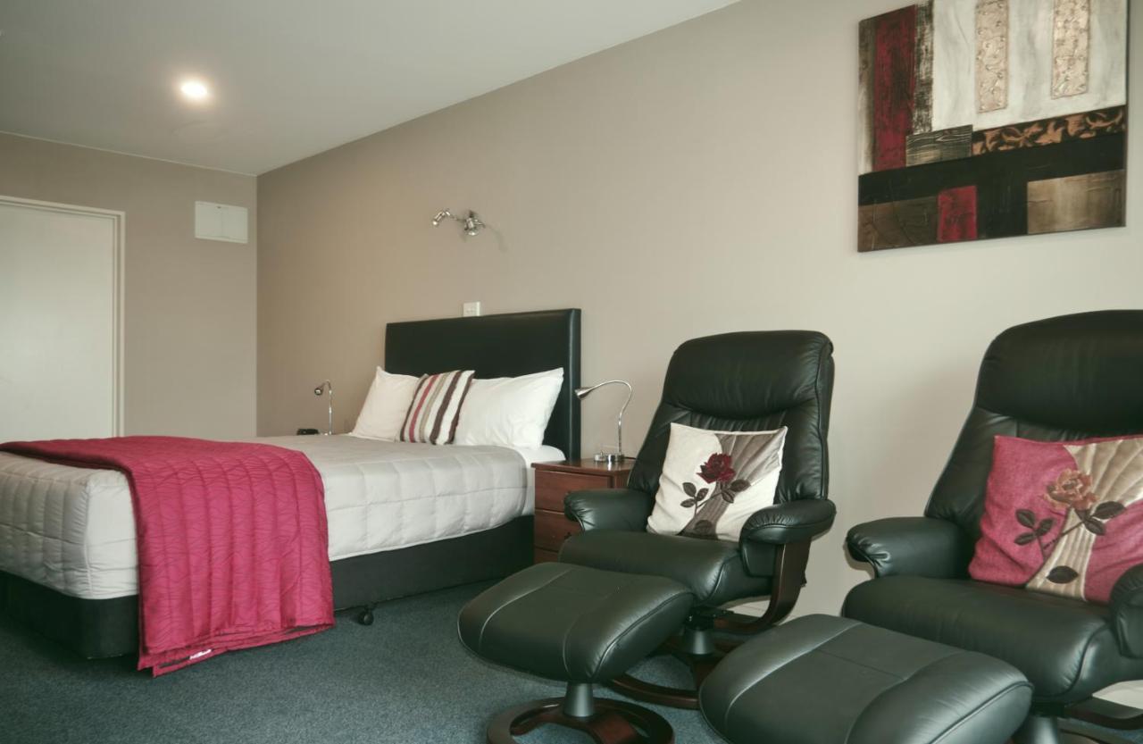 Phoenix Motels Temuka Екстериор снимка