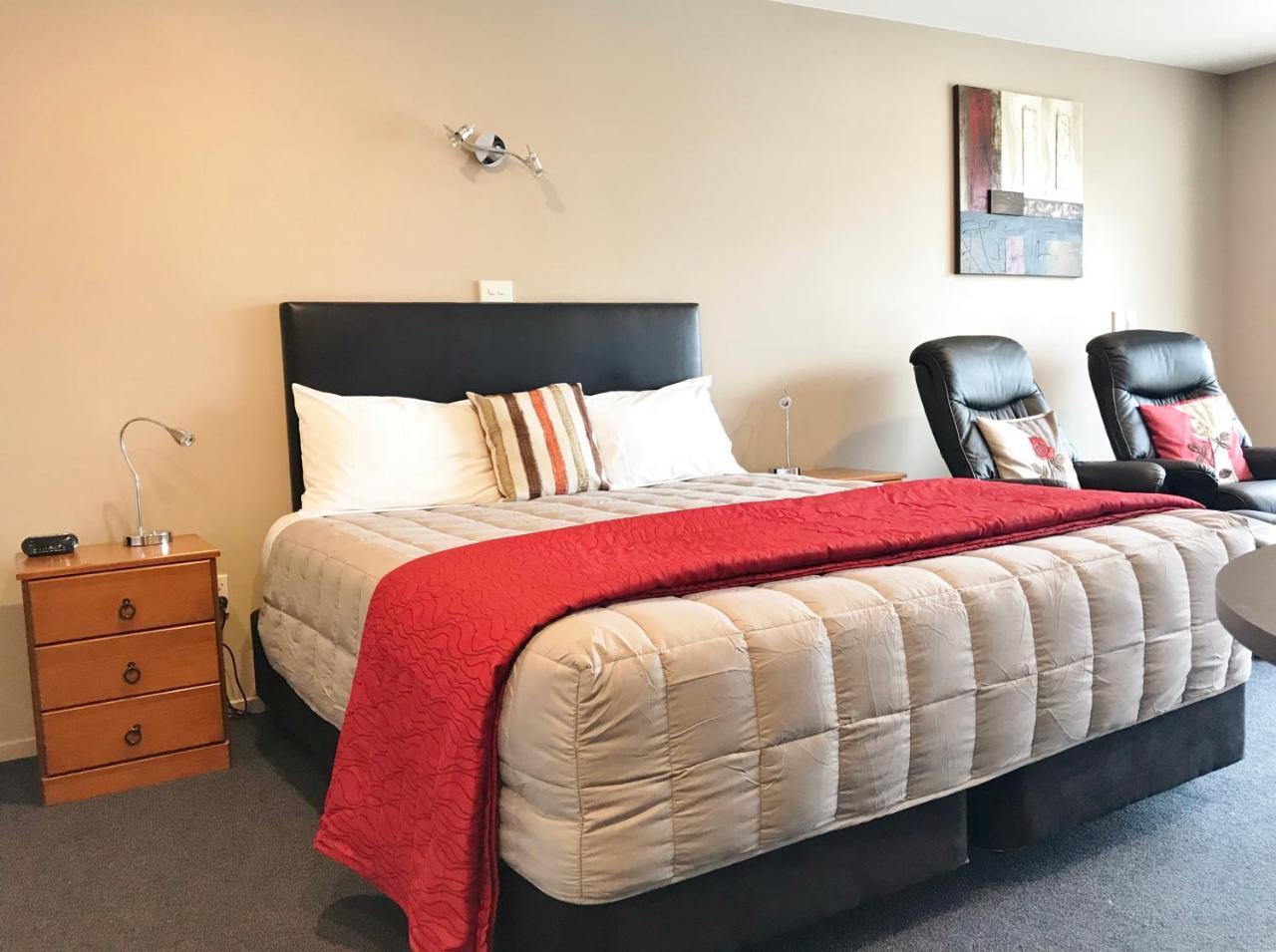 Phoenix Motels Temuka Екстериор снимка