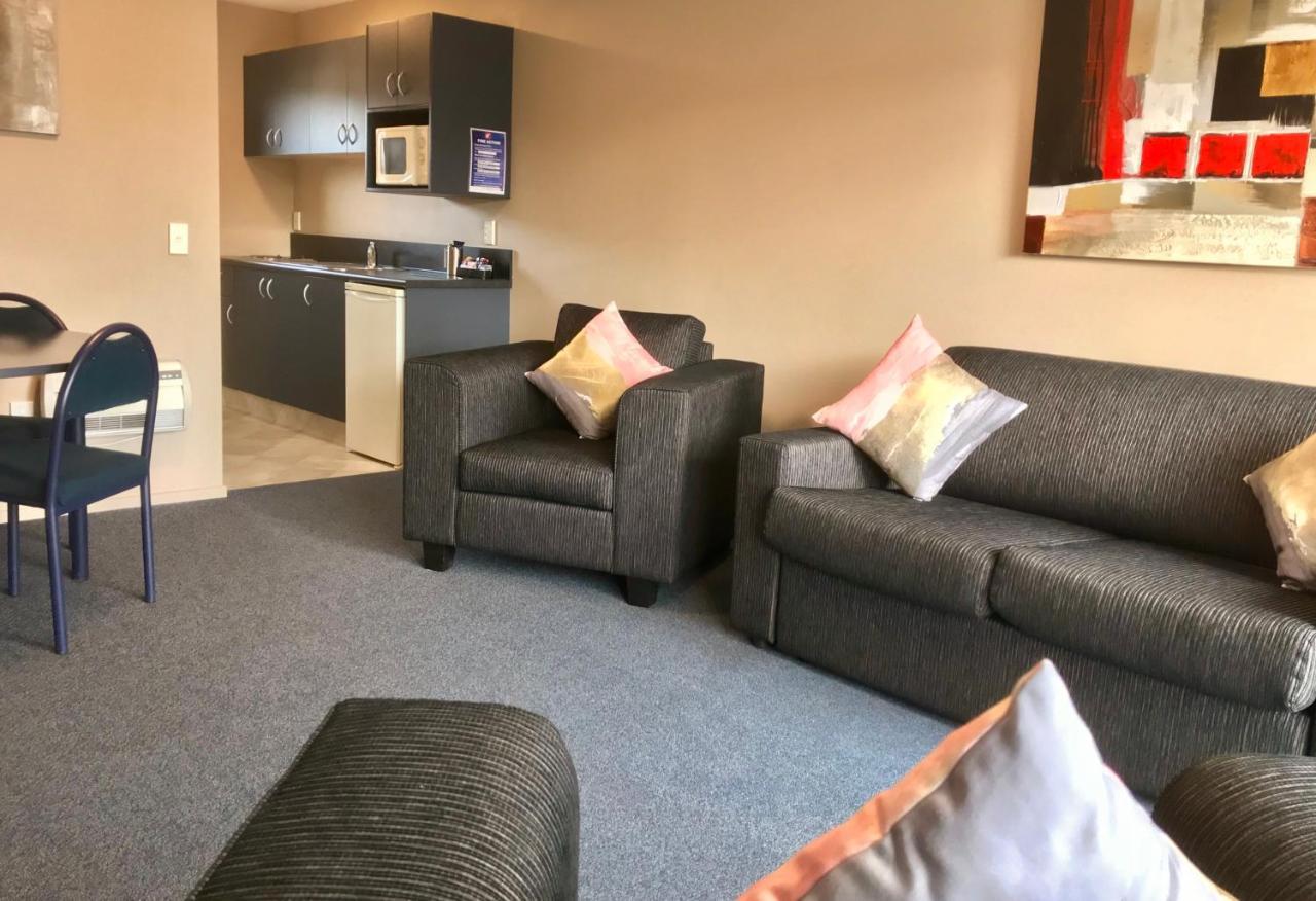 Phoenix Motels Temuka Екстериор снимка
